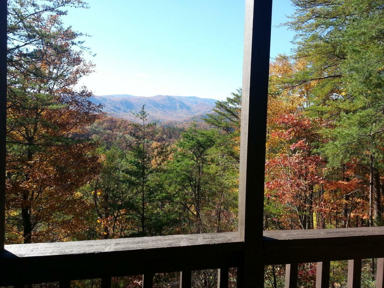 Hillbilly Hilton Chalet Pigeon Forge Exterior photo